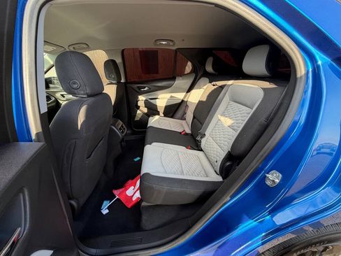 Used 2019 Chevrolet Equinox LS w/ LS Convenience Package image 6