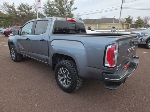 Used 2022 GMC Canyon AT4 image 5