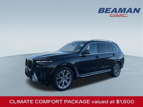 Used 2025 BMW X7 xDrive40i image 3