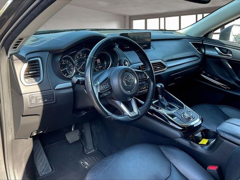 Used 2022 MAZDA CX-9 Touring image 17