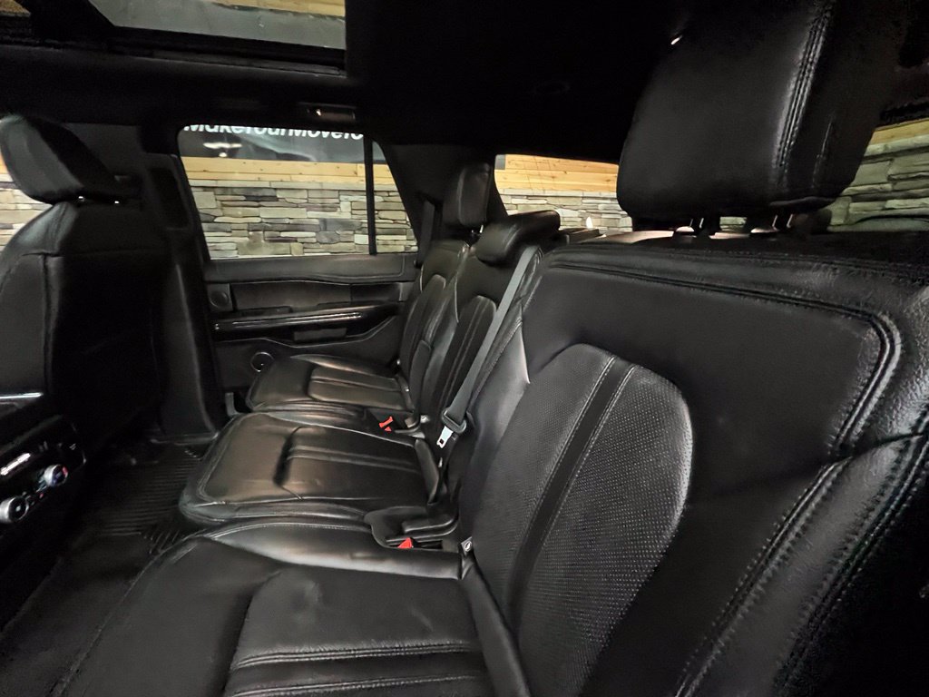 Used 2021 Ford Expedition Limited AWD/4WD image 39