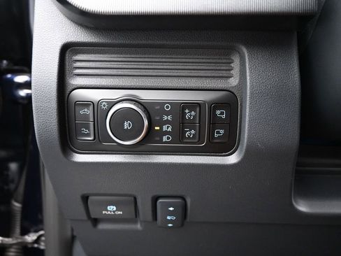 New 2025 Ford F250 Platinum image 15