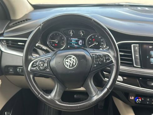 Used 2019 Buick Enclave Essence AWD/4WD image 22