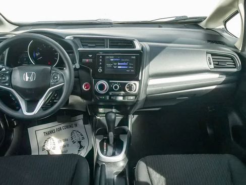 Used 2019 Honda Fit EX image 11