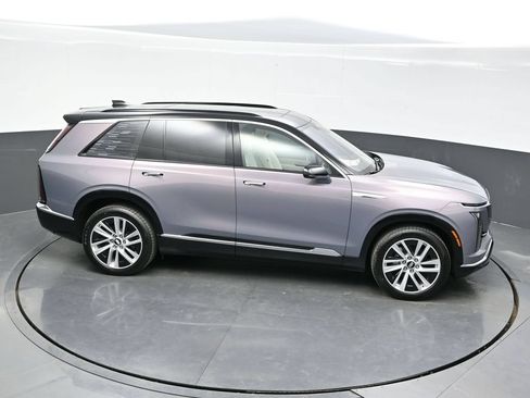 Used 2026 Cadillac Vistiq Luxury AWD/4WD image 55