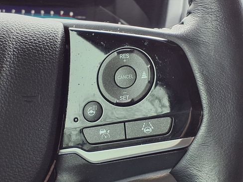 Used 2023 Honda Odyssey Elite image 18