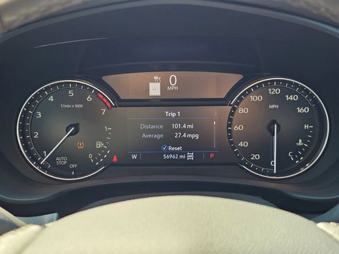 Used 2019 Cadillac XT4 Premium Luxury w/ Enhanced Visibility Package AWD/4WD image 13