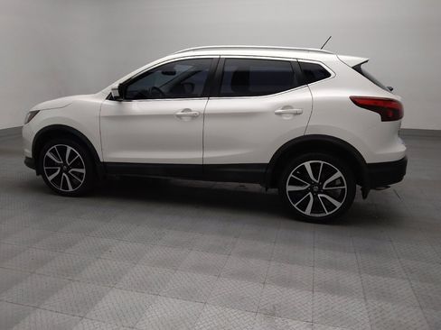 Used 2019 Nissan Rogue Sport SL w/ Premium Package image 3