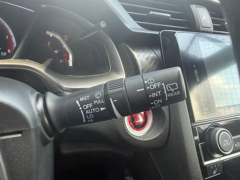 Used 2018 Honda Civic Sport Touring image 15