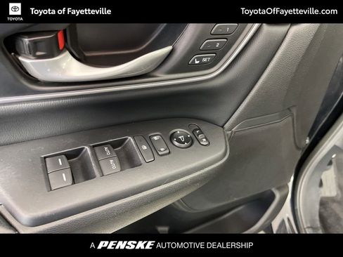 Used 2017 Honda CR-V EX-L image 26
