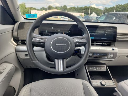Certified 2024 Hyundai Kona Limited AWD/4WD image 10