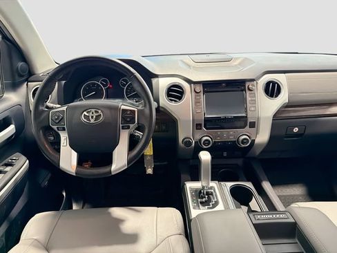 Used 2014 Toyota Tundra Limited w/ Limited Premium Package AWD/4WD image 22