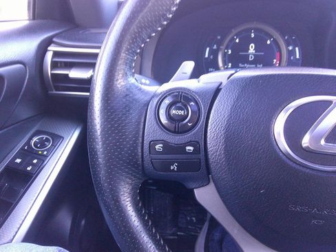 Used 2015 Lexus IS 250 AWD image 10