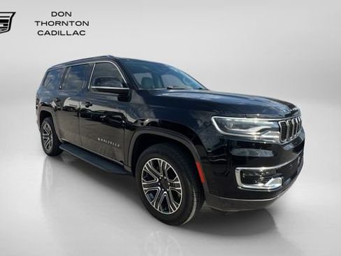 Used 2022 Jeep Wagoneer Series III w/ Convenience Group I AWD/4WD image 7