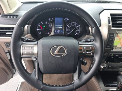 Used 2018 Lexus GX 460 w/ Navigation Package AWD/4WD image 15