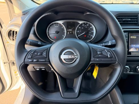 New 2025 Nissan Versa S image 17