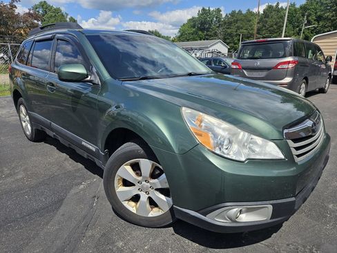 Used 2012 Subaru Outback 2.5i w/ Alloy Wheel Pkg AWD/4WD image 3
