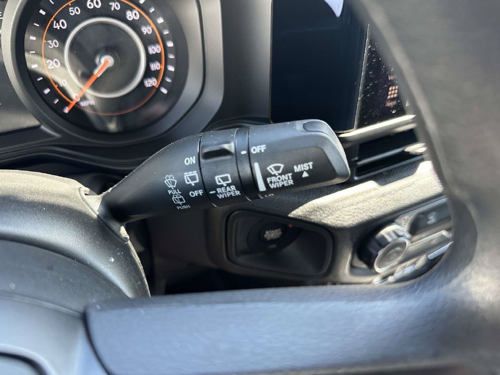 Used 2026 Jeep Wrangler Unlimited Sport AWD/4WD image 31