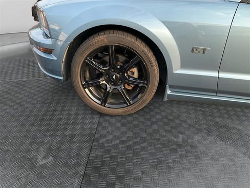 Used 2006 Ford Mustang GT image 14