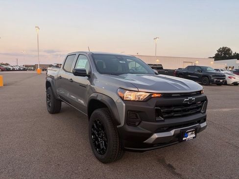New 2026 Chevrolet Colorado Trail Boss AWD/4WD image 7