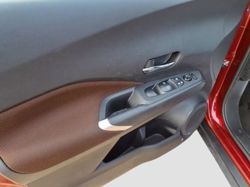 Used 2023 Nissan Kicks SR w/ Interior Electronics Package image 11