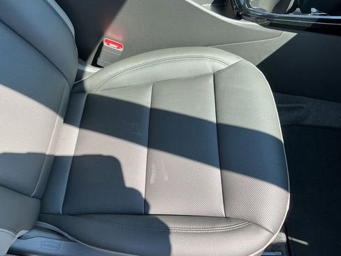 New 2026 Chevrolet Trax ACTIV w/ Sunroof Package FWD image 28