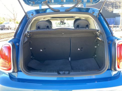 Used 2023 MINI Cooper 2-Door Hardtop image 35