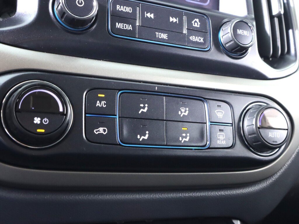 Used 2016 Chevrolet Colorado Z71 AWD/4WD image 21