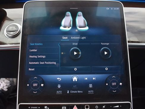 Used 2021 Mercedes-Benz S 580 4MATIC Sedan image 22