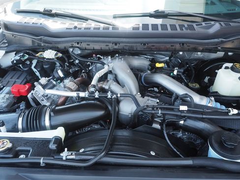 Used 2024 Ford F350 Platinum image 25