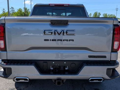 New 2026 GMC Sierra 1500 Elevation w/ Elevation Premium Package AWD/4WD image 9