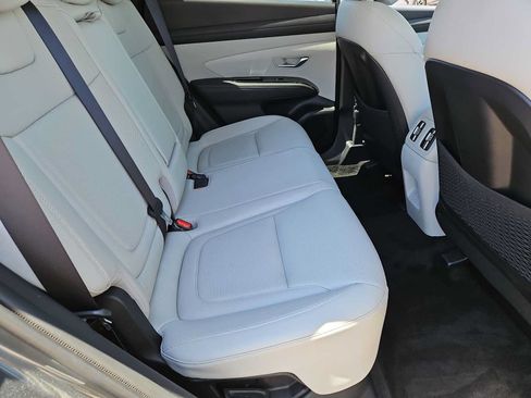 Used 2025 Hyundai Tucson Limited AWD/4WD image 20