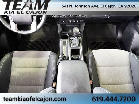 Used 2022 Toyota Tacoma TRD Sport w/ Black Out Package (TMS) AWD/4WD image 26