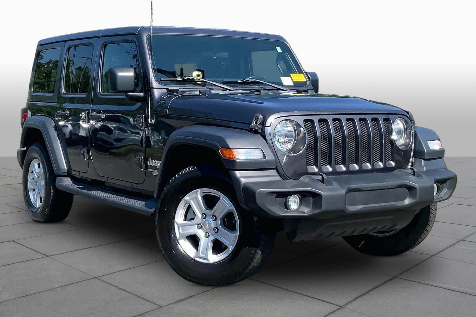 Used 2018 Jeep Wrangler Unlimited Sport S AWD/4WD image 3