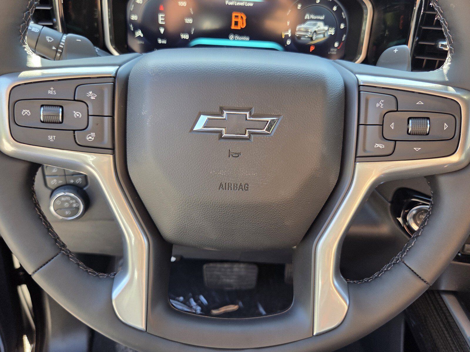 New 2026 Chevrolet Silverado 1500 RST w/ RST All Star Premium Package AWD/4WD image 31
