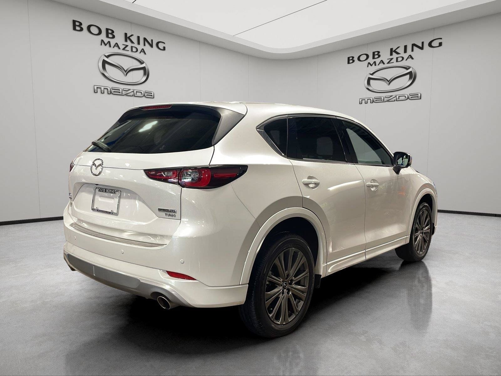 Used 2025 MAZDA CX-5 Signature AWD/4WD image 5