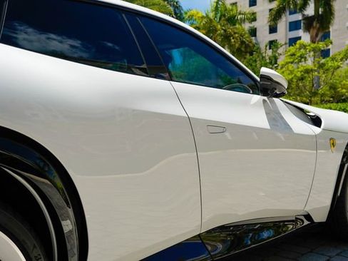 Used 2026 Ferrari Purosangue image 29