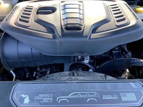 Used 2024 Jeep Wagoneer 2WD w/ Premium Group I image 33