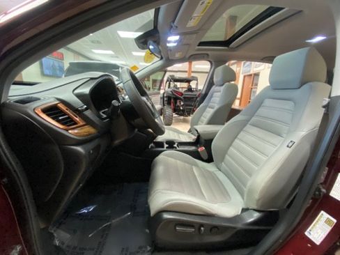 Used 2018 Honda CR-V EX image 16