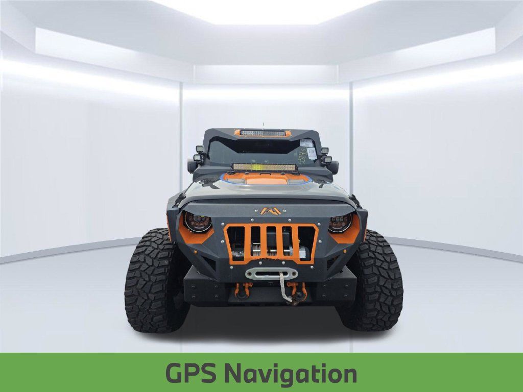 Used 2017 Jeep Wrangler Unlimited Rubicon w/ Connectivity Group AWD/4WD image 2