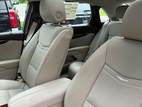 Used 2013 Cadillac XTS Premium AWD/4WD image 18