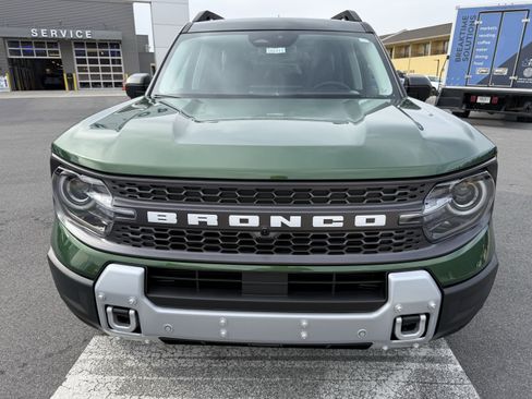 New 2025 Ford Bronco Sport Badlands w/ Badlands Tech Package AWD/4WD image 2