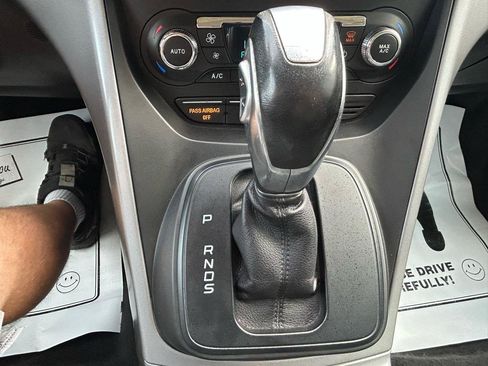 Used 2015 Ford Escape SE w/ Leather Comfort Package AWD/4WD image 29