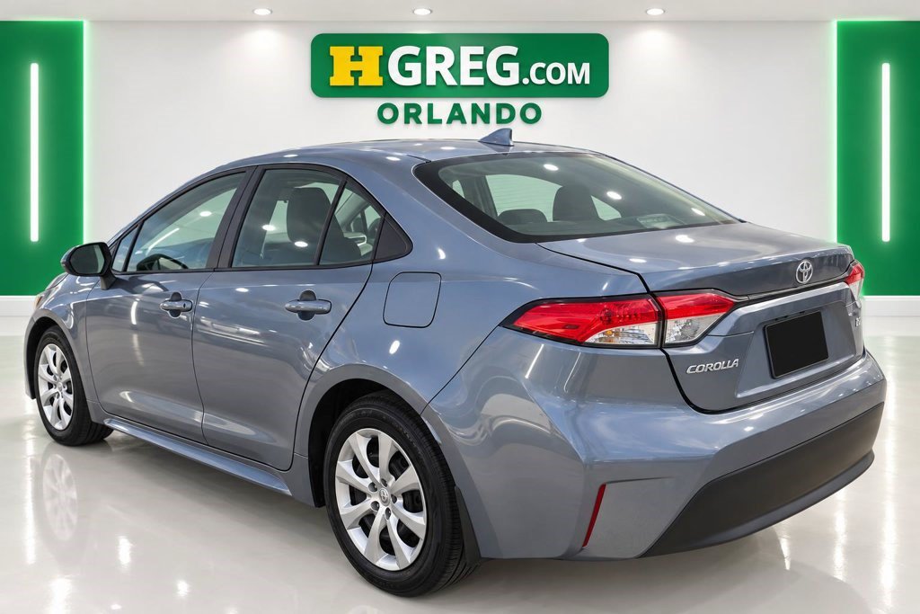 Used 2025 Toyota Corolla LE FWD image 2