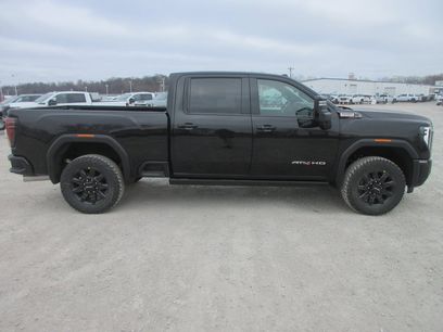 New 2026 GMC Sierra 2500 AT4 w/ AT4 Premium Plus Package