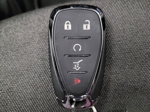 Used 2019 Chevrolet Equinox LT image 32