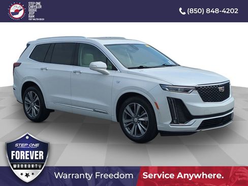Used 2020 Cadillac XT6 Premium Luxury FWD image 8