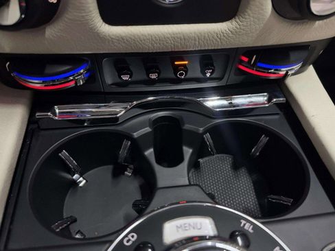 Used 2015 Rolls-Royce Ghost image 45