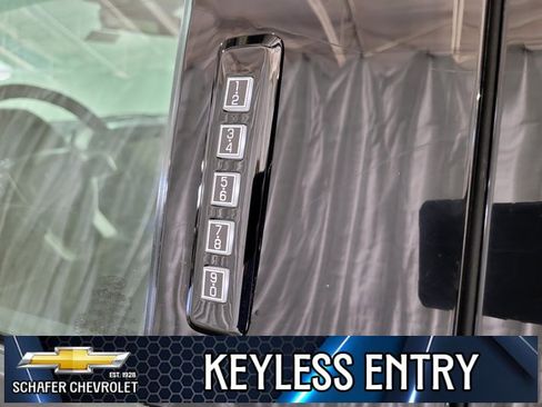 Used 2015 Ford F150 Lariat w/ Max Trailer Tow Package image 29