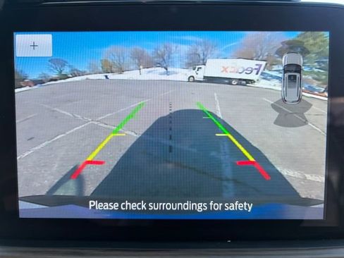 Used 2020 Ford Escape Titanium image 22